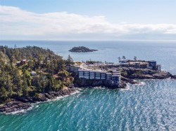 8B-1000 SookePoint Pl  Sooke, BC V9Z 1N8