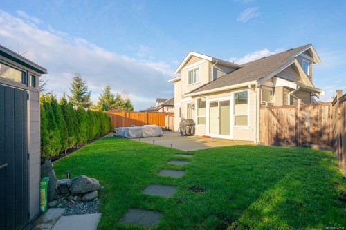 2013 Mountain Vista Dr, Nanaimo, BC 