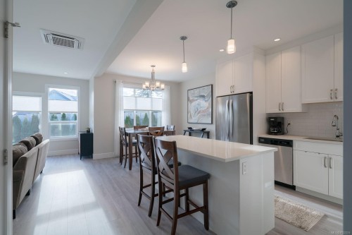 2013 Mountain Vista Dr, Nanaimo, BC 