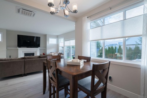 2013 Mountain Vista Dr, Nanaimo, BC 