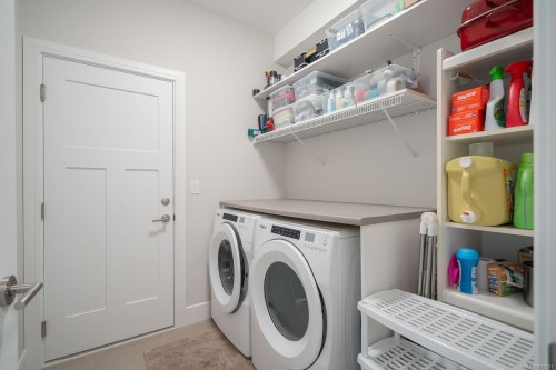 2013 Mountain Vista Dr, Nanaimo, BC 