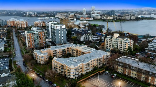 306-405 Quebec St, Victoria, BC - Outdoor With Body Of Water With View