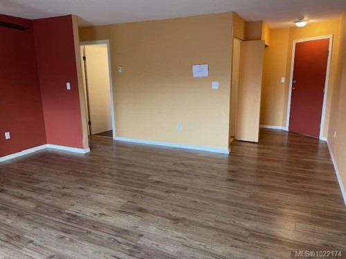 412-1050 Braidwood Rd, Courtenay, BC - Indoor Photo Showing Other Room