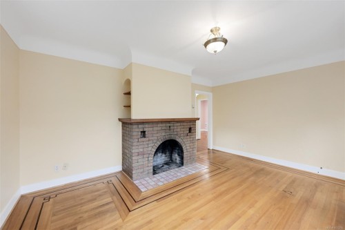 3312 Kingsley St, Saanich, BC 