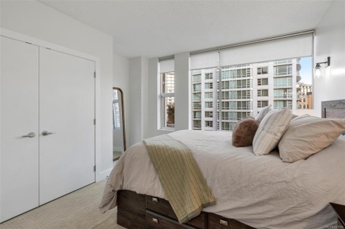 N607-737 Humboldt St, Victoria, BC - Indoor Photo Showing Bedroom