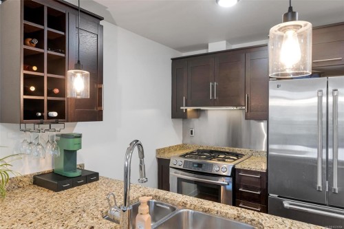 N607-737 Humboldt St, Victoria, BC - Indoor Photo Showing Kitchen With Stainless Steel Kitchen With Double Sink With Upgraded Kitchen