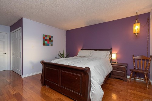 33-909 Admirals Rd, Esquimalt, BC 