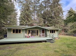 160 Gabriola Cres  Gabriola Island, BC V0R 1X1