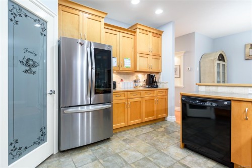 5-2300 Murrelet Dr, Comox, BC 