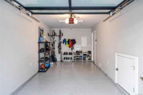 13-4355 Viewmont Ave, Saanich, BC 