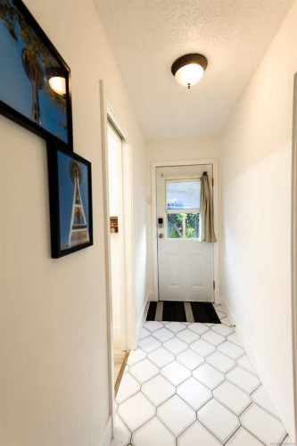 3956 Cedar Hill Cross Rd, Saanich, BC 