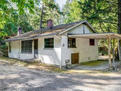 5142 West Saanich Rd  Saanich, BC V9E 2E7