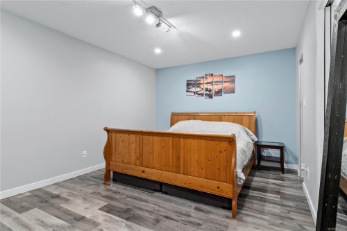 876 Springbok Rd, Campbell River, BC 