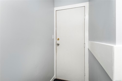 876 Springbok Rd, Campbell River, BC 