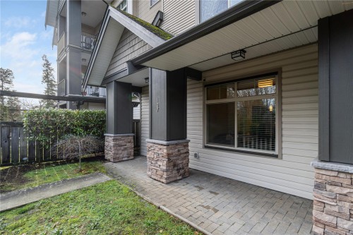 107-2111 Meredith Rd, Nanaimo, BC - Outdoor