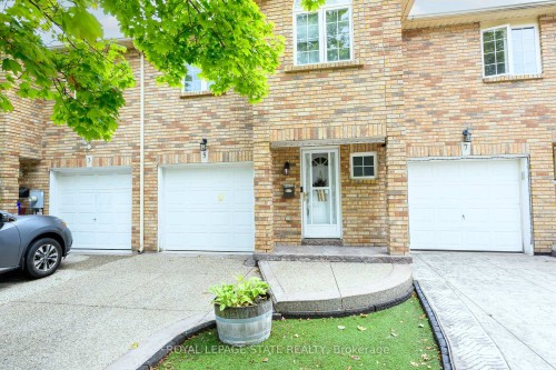 5 Vulcan Court, Hamilton, ON - Outdoor With Exterior