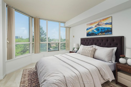 629-10 Guildwood Parkway, Toronto, ON - Indoor Photo Showing Bedroom