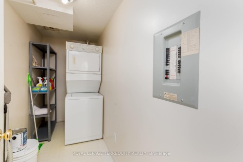 629-10 Guildwood Parkway, Toronto, ON - Indoor Photo Showing Laundry Room