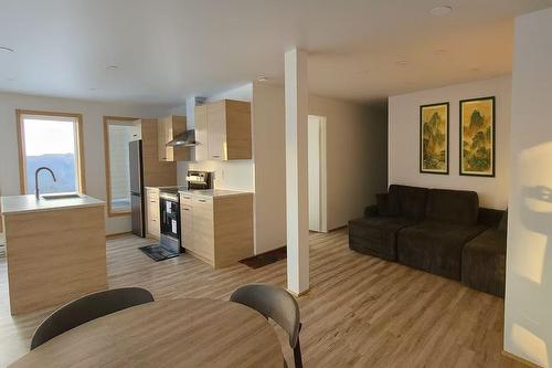 Salon - 62 Ch. De La Montagne, Lac-Des-Seize-Îles, QC - Indoor