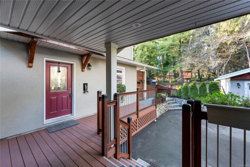 2229 Arbutus Rd, Saanich, BC 
