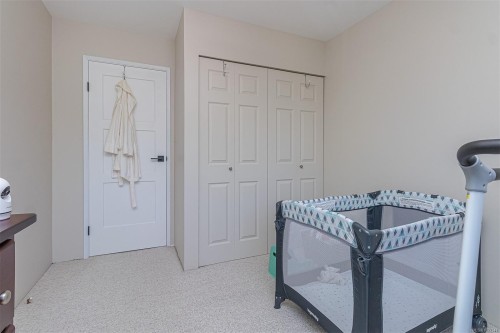 6627 Lakes Rd, Duncan, BC 