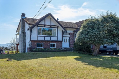 6627 Lakes Rd, Duncan, BC 