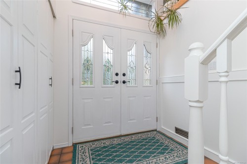 6627 Lakes Rd, Duncan, BC 