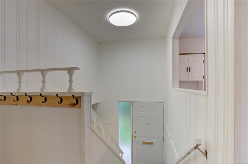 5795 Valleyview Rd, Duncan, BC 