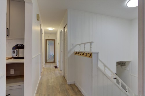 5795 Valleyview Rd, Duncan, BC 