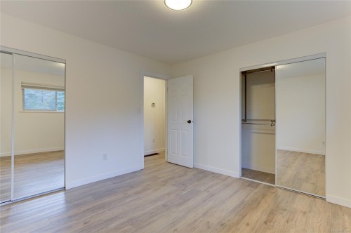 5795 Valleyview Rd, Duncan, BC 