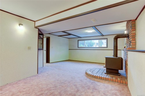 5795 Valleyview Rd, Duncan, BC 