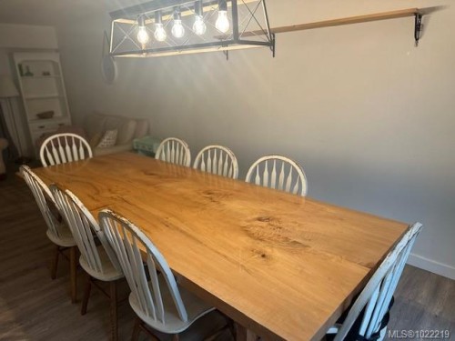 5795 Valleyview Rd, Duncan, BC 