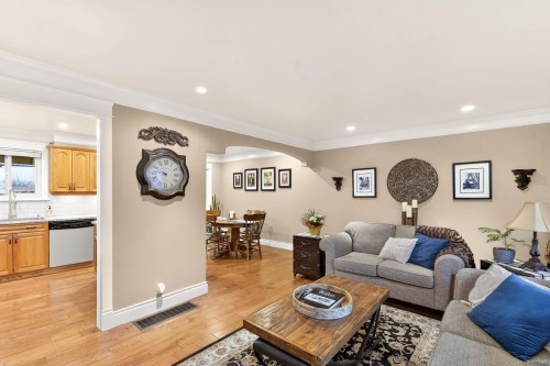 5424 Haslam Dr, Port Alberni, BC 