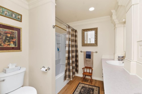 5424 Haslam Dr, Port Alberni, BC 