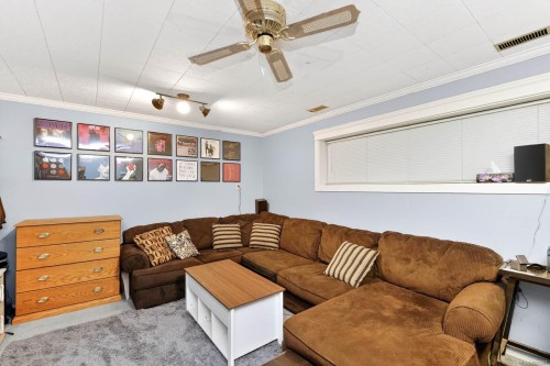 5424 Haslam Dr, Port Alberni, BC 