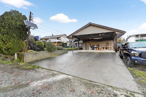 5424 Haslam Dr, Port Alberni, BC 