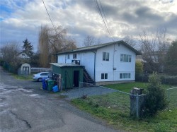 614 Winchester Ave  Nanaimo, BC V9R 4B7