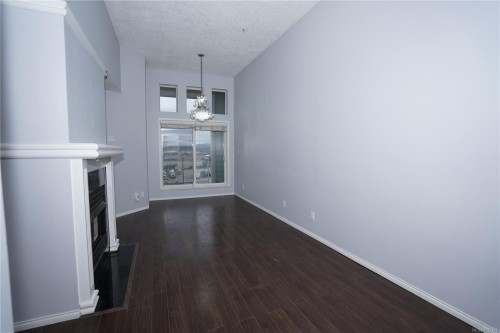 408-649 Bay St, Victoria, BC - Indoor Photo Showing Other Room