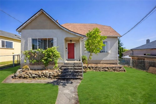 680 Pine St  Nanaimo, BC V9R 2C8