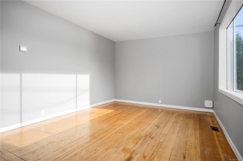 680 Pine St, Nanaimo, BC - Indoor Photo Showing Other Room