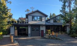 1708 Rainforest Lane  Ucluelet, BC V0R 3A0