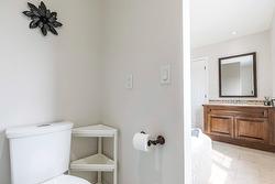 Salle de bains attenante à la CCP - 