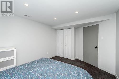 1326 Tara Drive, Ottawa, ON - Indoor Photo Showing Bedroom