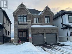 1043 THOMPSON DRIVE  Oshawa, ON L1L 0V6