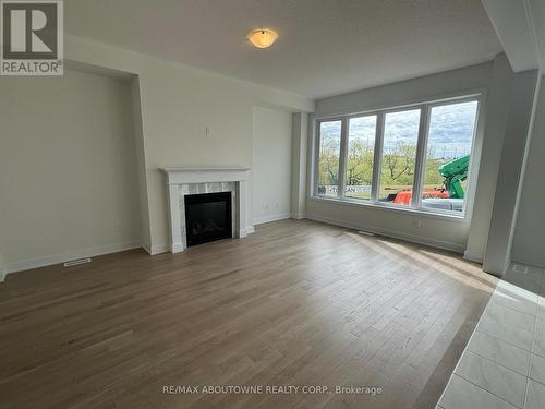 1043 Thompson Drive, Oshawa, ON - Indoor Photo Showing Living Room With Fireplace