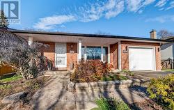 6186 DELTA DRIVE  Niagara Falls, ON L2H 2G8