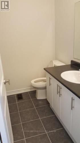 71 Fingland Crescent, Hamilton, ON - Indoor Photo Showing Bathroom