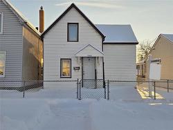 1388 Manitoba AVE  Winnipeg, MB R2X 0L2