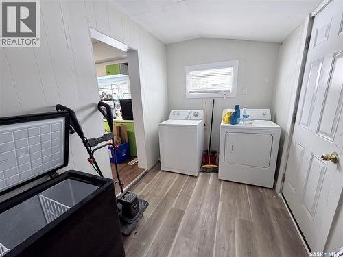 202 Saskatchewan Avenue, Liberty, SK - Indoor Photo Showing Laundry Room
