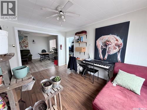 202 Saskatchewan Avenue, Liberty, SK - Indoor